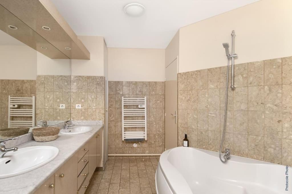 Nocnoc - Le Pargamin - Large Duplex Place Saint-Pierre Tuluza Zewnętrze zdjęcie